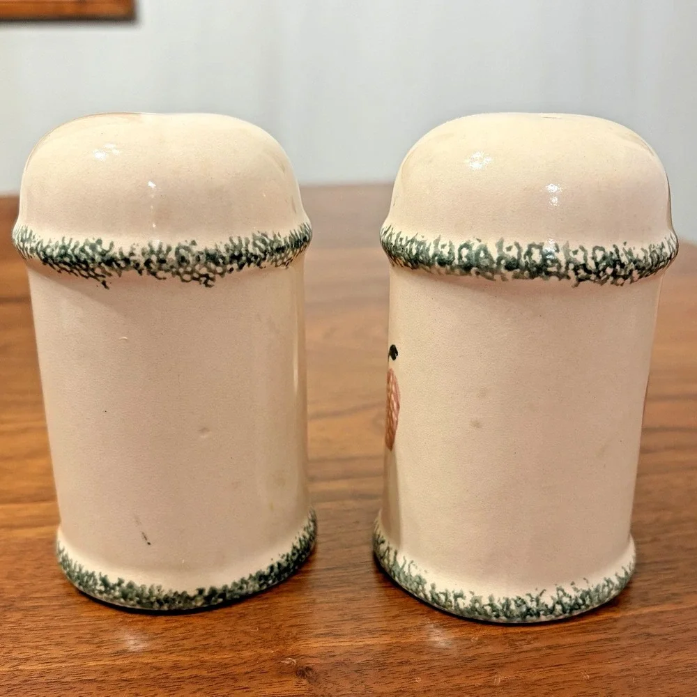 Apple Salt And Pepper Shakers Country Cottage Core Grandma